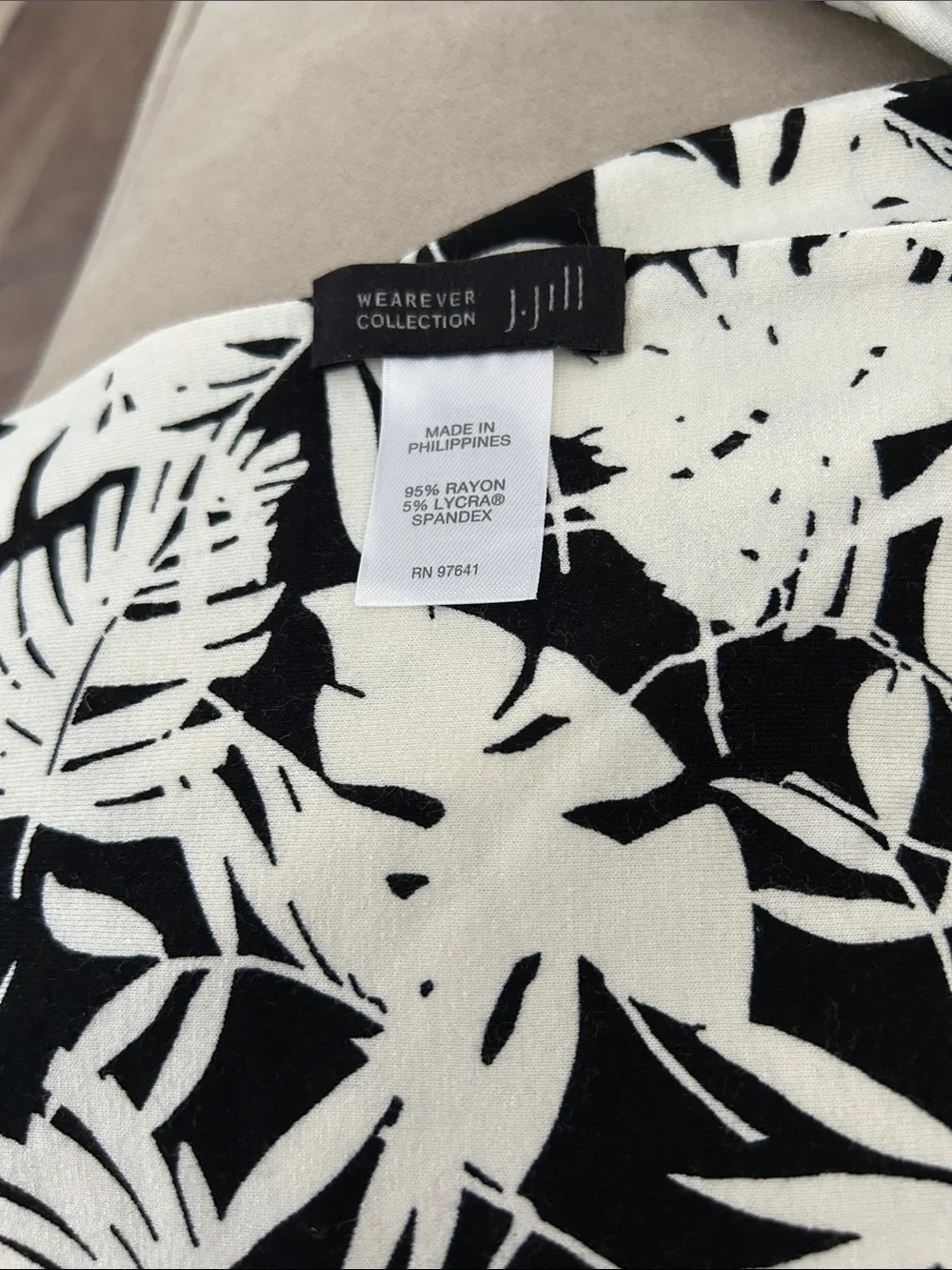 J. Jill Wearever Collection Tropical Palm Leaf Stretch Scarf